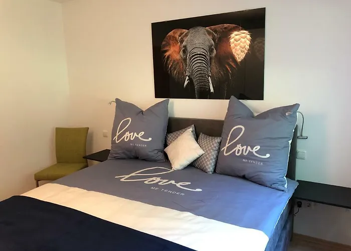 Elephant טטנאנג